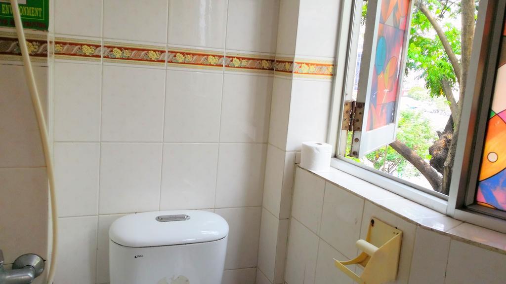 Vinh Hostel Хошимин Экстерьер фото