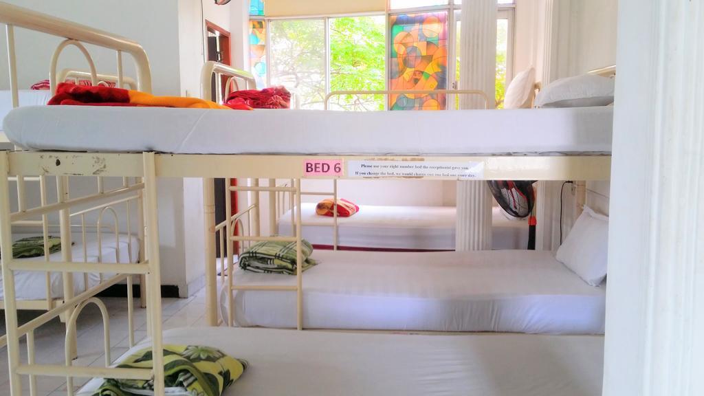 Vinh Hostel Хошимин Экстерьер фото